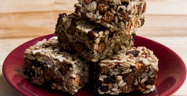 Almond Butter-Chocolate Chip Cereal Bars