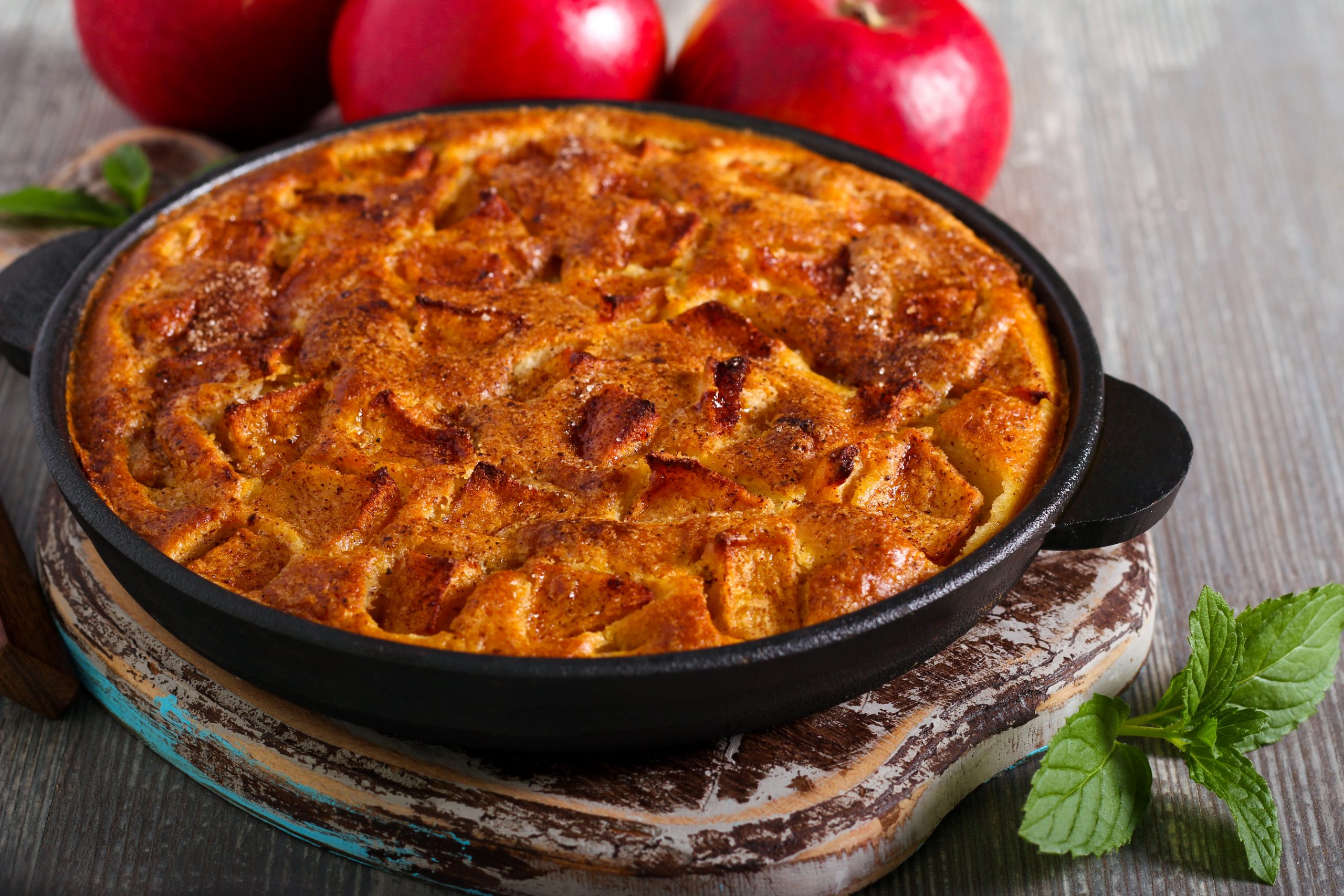 Apple Gingerbread Skillet Cake